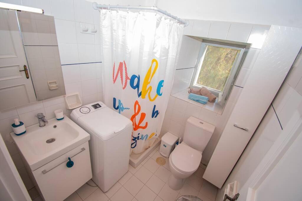 Iolis Loft Hydra Apartment Ngoại thất bức ảnh
