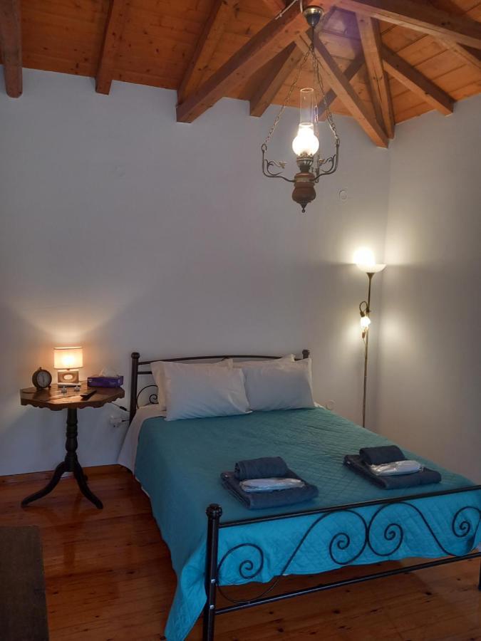 Iolis Loft Hydra Apartment Ngoại thất bức ảnh