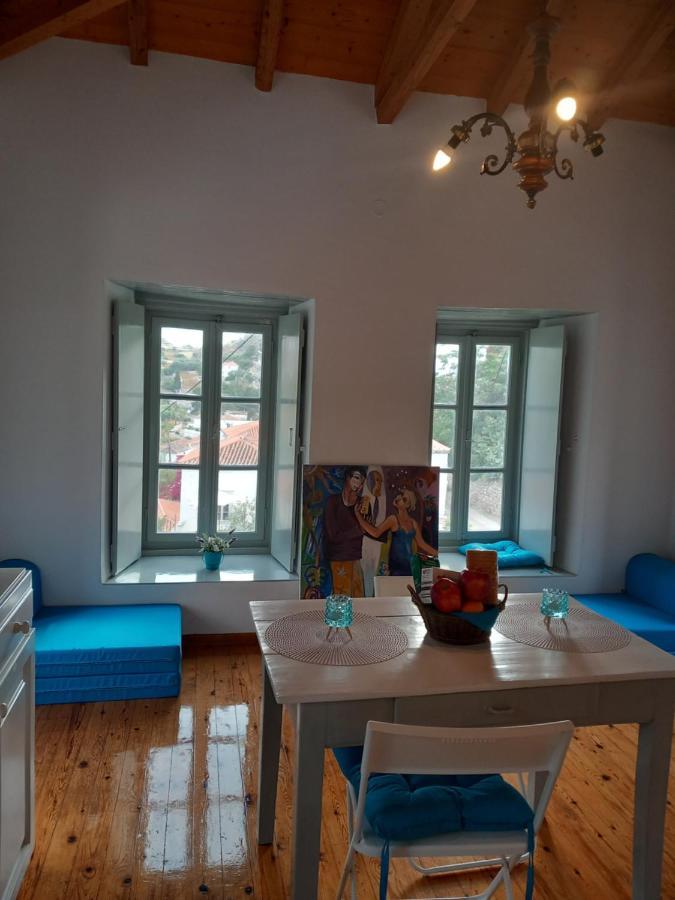 Iolis Loft Hydra Apartment Ngoại thất bức ảnh